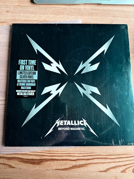 Metallica Beyond Magnetic Limited Edition Silver vinyl