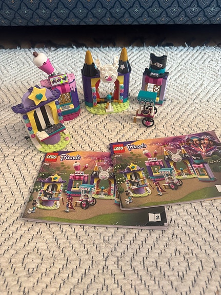 LEGO Friends setti ohjekirjoilla