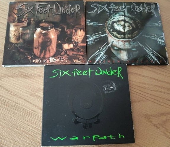 Six Feet Under CD paketti