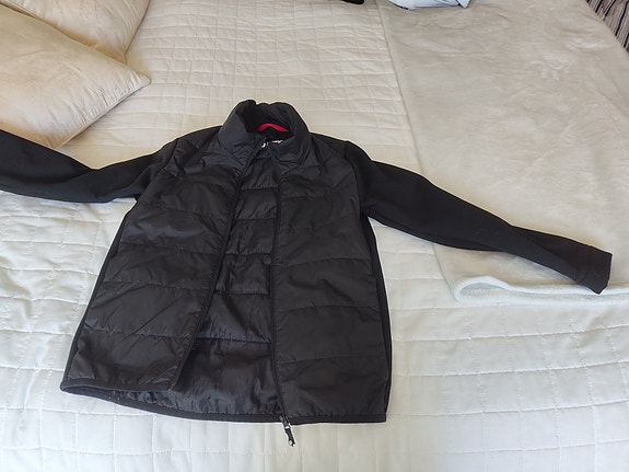 Reima lasten takki koko 134 musta unisex
