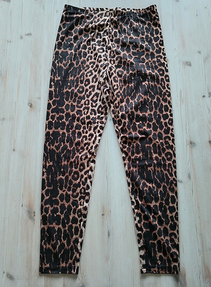 Leopardi leggingsit