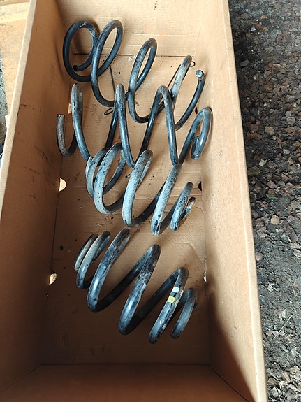 Seat Alhambra jouset / alustajouset