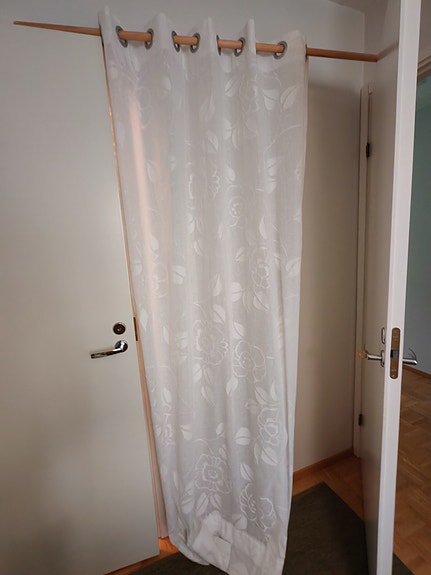 Valkoisia verhoja 4kpl