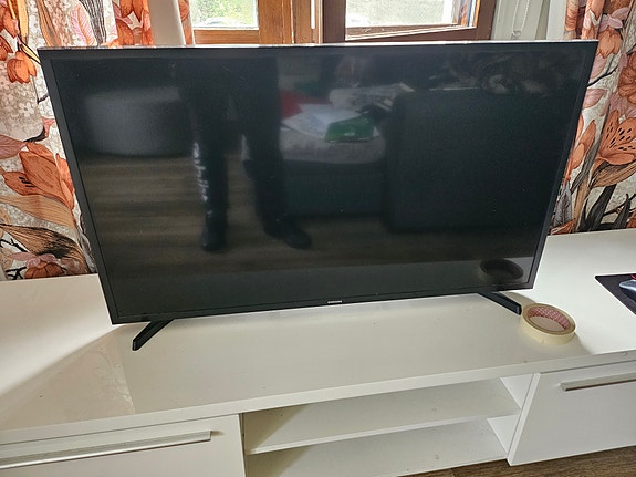 Samsung tv 40"  full HD smart