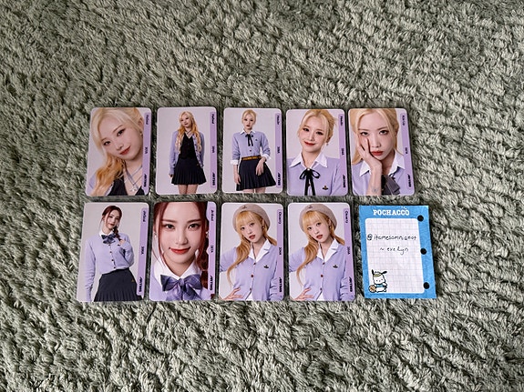 LOONA ARTMS Moonshot Objekt Photocards