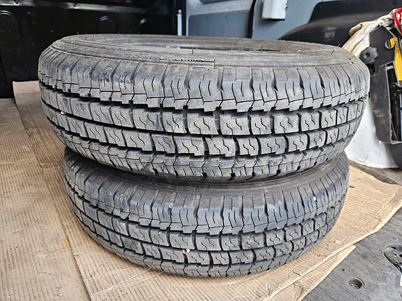 185/14 C 2 kpl Pakettiauto kesärenkaat