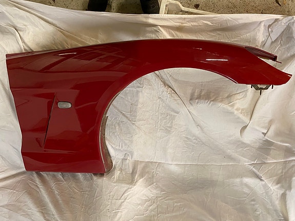 Chevrolet corvette c6 2005 base coupe oikea etulokari
