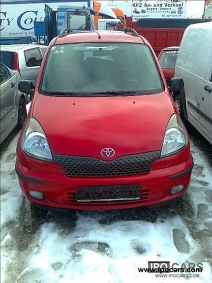 Toyota yaris verso osina