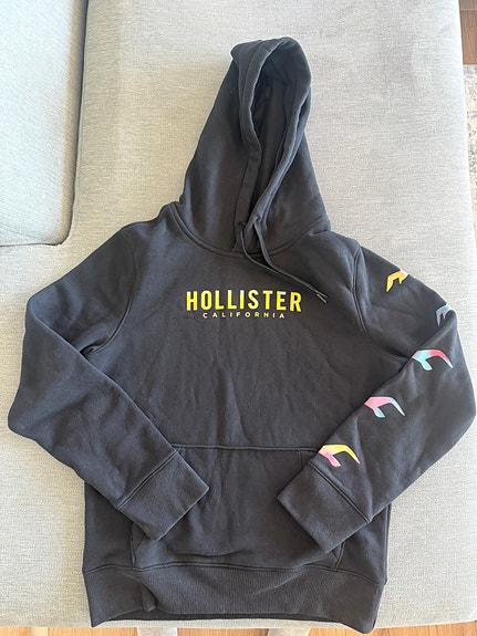 Uusi Hollister XS huppari