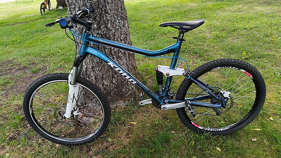 KONA POLKUPYÖRÄ 26"
