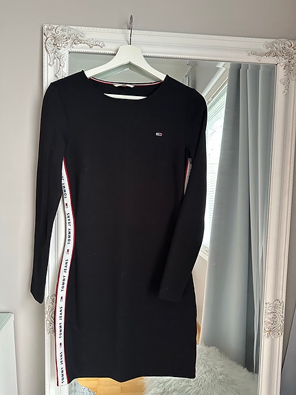 Tommy Hilfiger arkimekko XS