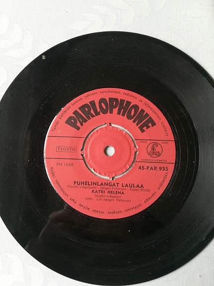 Katri Helena: Puhelinlangat laulaa/Mestariletkis vinyyli single