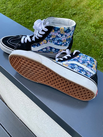 Vans korkeavartiset Tennarit koko 38