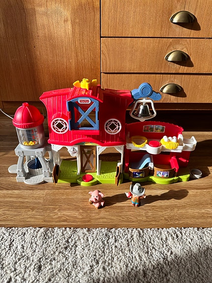 Fisher-Price Little People maatilaleikkisetti