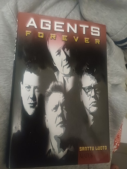 Luoto : Agents forever
