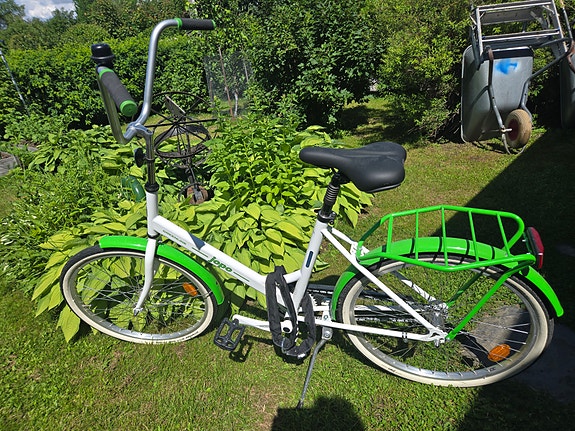 Helkama Jopo, kaupunkipyörä 26" M valko-vihreä unisex