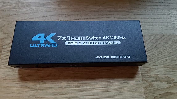 HDMI-kytkin 7x1, 4K 60Hz ja IR-kaukosäädin