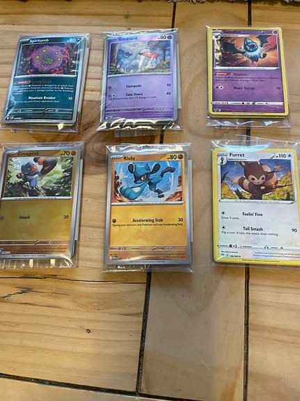 Pokemon kortit