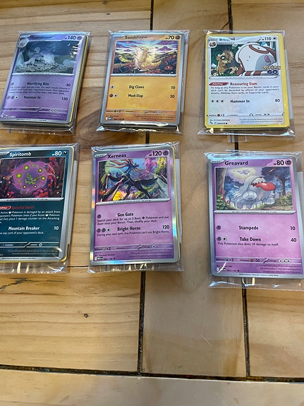 Pokemon kortit