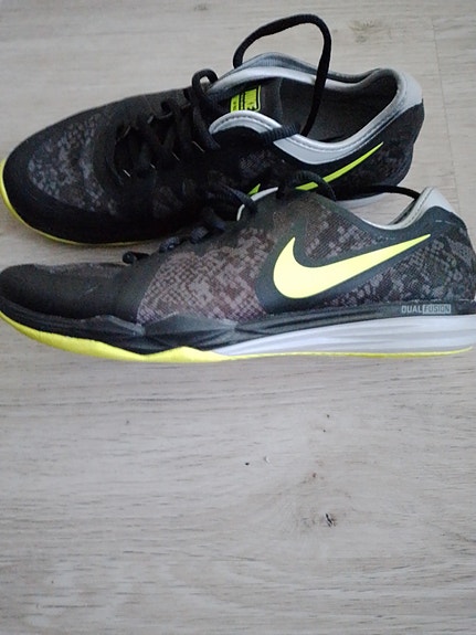 Nike Dual Fusion lenkkarit 36,5