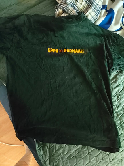 Maximum Eppu Normaali -keikkapaita