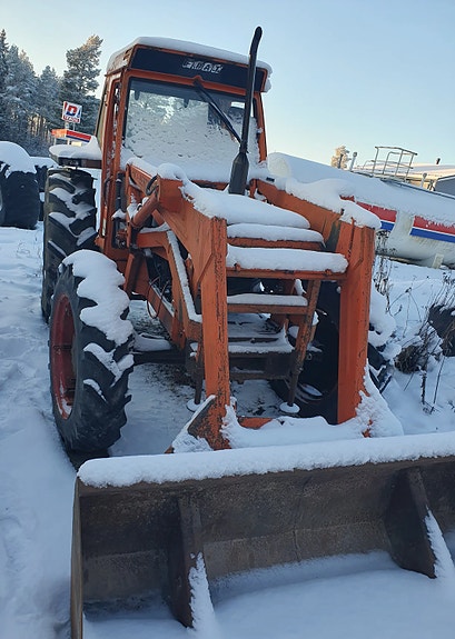 Traktori FIAT 680 Bertta ek ilman käsirahaa alk 169e kk