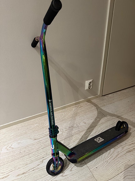 Product image 2 of 7