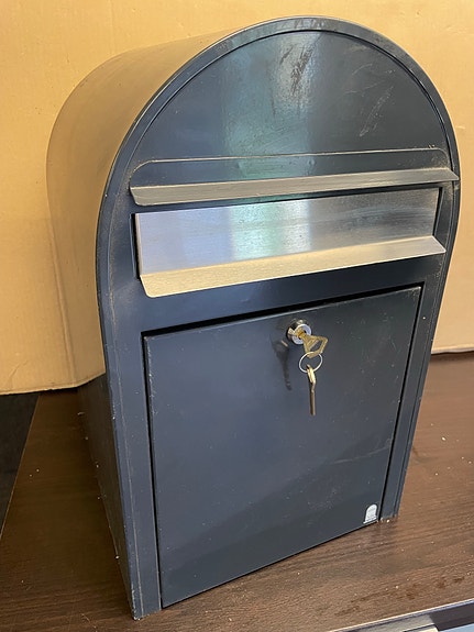 Bobi postilaatikko