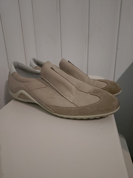 Ecco kävelykengät 38