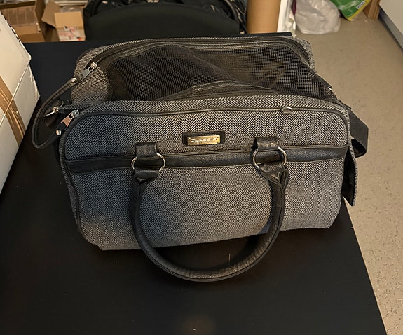 Classic pet carrier harmaa hoitolaukku, lentolaukku