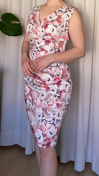 Esprit juhlamekko