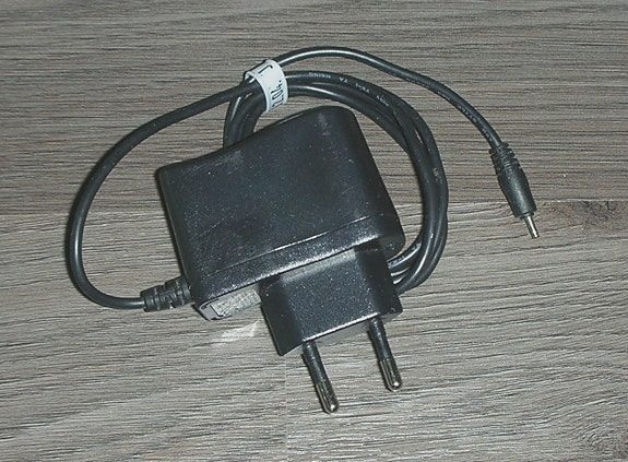 Insmat puhelinlaturi ( 2mm - LED )