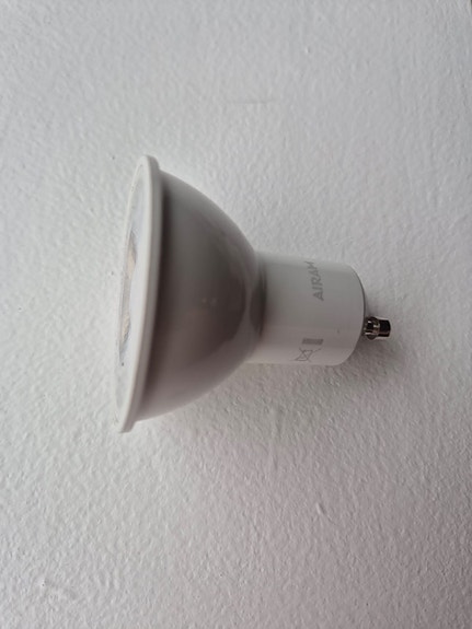16 kpl Airam Pro GU10 LED-kohdelamppu/-polttimo, himmennettävä, 3000K, 540 lm
