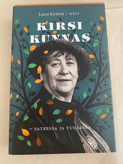 Kirsi Kunnas - Sateessa ja tuulessa