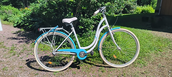 Myydään tarpeettomana