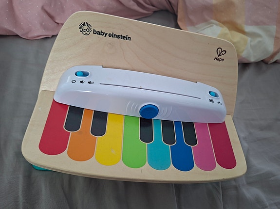 Baby Einstein piano