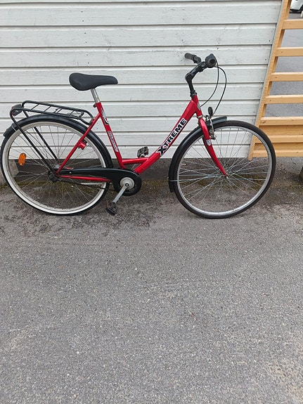 28" Matalarunkoinen X-treme polkupyörä