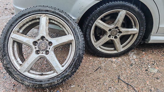 Mercedes-Benz 17" vanteet