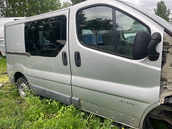 Renault trafic 1.9 varaosia