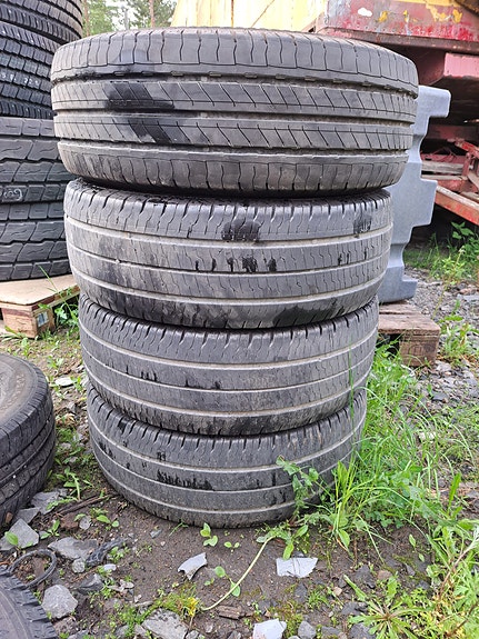 235/65R16C Continental kesärengas 4kpl