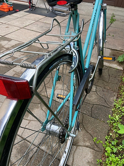 Helkama 3, vaiht. naisten kaupunkipyörä 28" koko M turkoosi