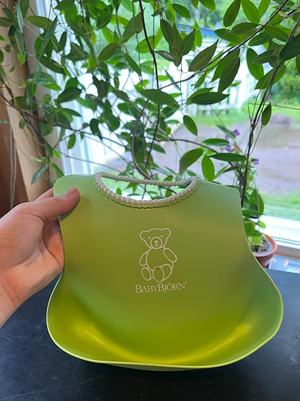 BabyBjörn ruokalappu
