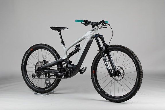 Yt Industries Decoy Shred Mx - käytetty sähköpyörä 154-165 cm ajajalle