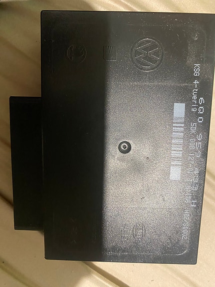 Vw polo 4 9n3 mukavuusmoduli 6Q0959433H