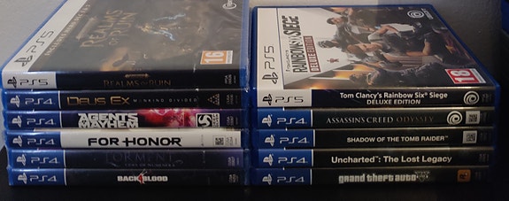 PS4 ja PS5 pelit