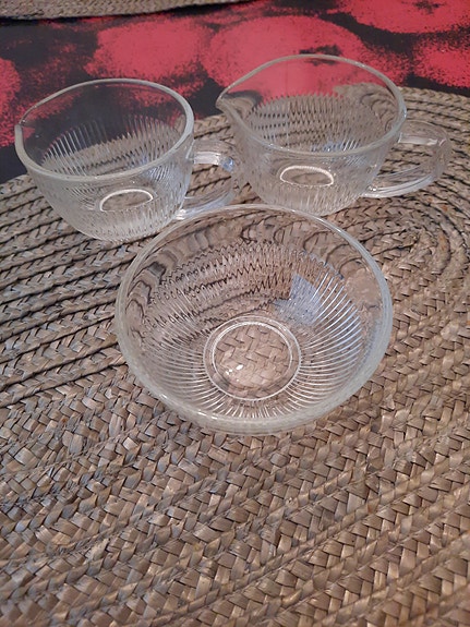 Viiru kermakko x2 ja sokerikko.