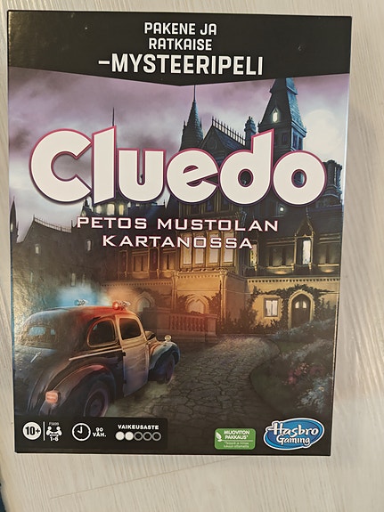 Cluedo pakohuonemainen lautapeli