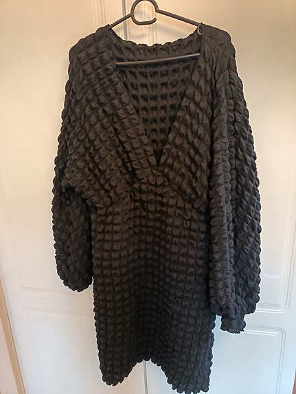 Shein Curve iltapuku XL musta