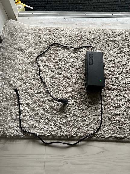 Product image 8 of 9