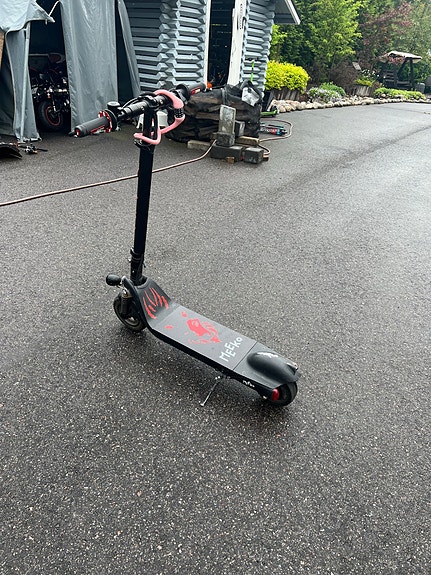Product image 2 of 9